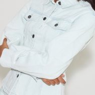 359c060c7f23f666a0bbc801c1fc65ca5508a369_CNM0832_4_ice_blue_long_sleeve_cinch_waist_denim_jacket