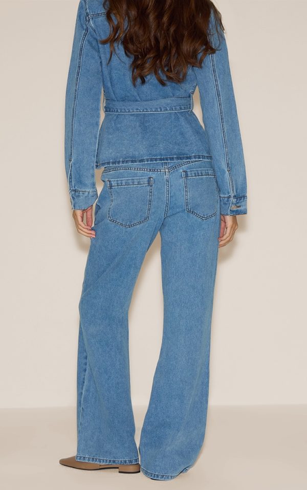 35ed8a168e7d6b989a49e1912ca47a29a4dba7c6_CNN0927_3_light_blue_mid_waist_contrast_stitch_flared_jeans
