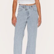366e414fd37c60b211590befd68bd56336835ccb_CNM1834_2_petite_light_blue_denim_asymmetric_waistband_straight_leg_jeans