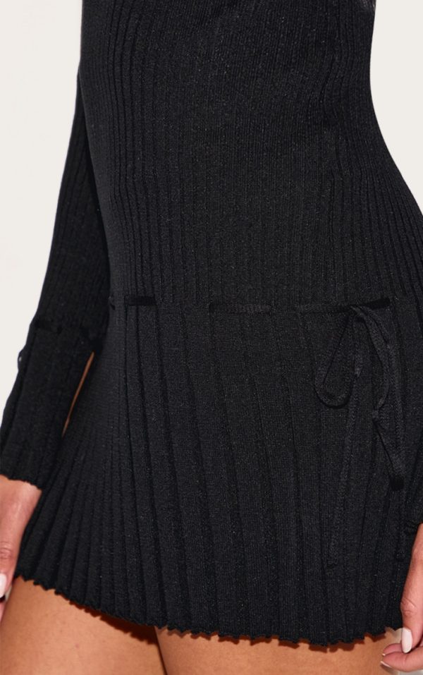 37fe4d88ce89bb4ac7a74fcc0b7bad733480b41b_CNL5898_4_monochrome_rib_knit_pleated_contrast_tie_detail_long_sleeve_mini_dress