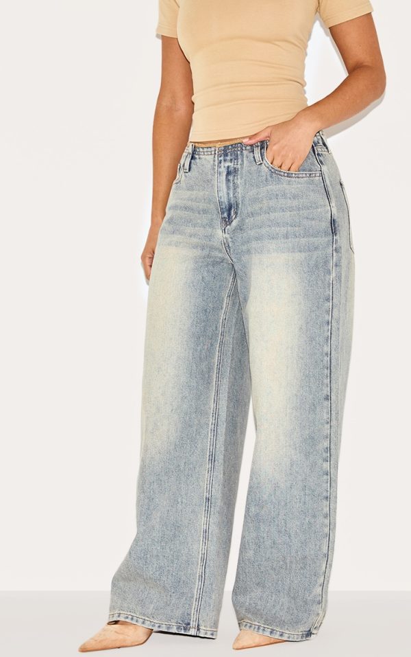 3831bff868d835d58abfa5c457979d415de2c6a3_CNL4284_2_petite_vintage_raw_waist_mid_rise_wide_leg_jeans