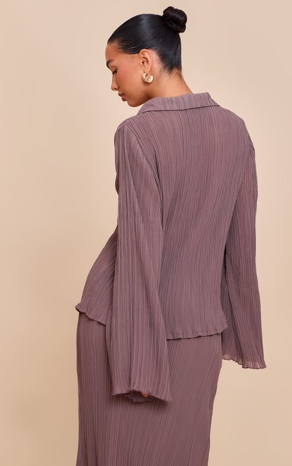 38823b55b0cca9c49a57d2540576bed5bed1323b_CNM5733_2_mushroom_chiffon_plisse_sheer_shirt