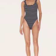 391c7f656ebba068a0ba013d3fdfc8abe8f91f07_CNL0821_3_black_monochrome_crinkle_backless_swimsuit-1
