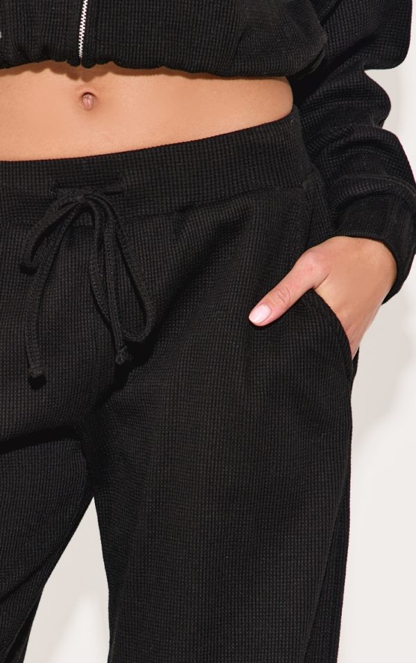 39810058f4c5b9f2912a6fd51185e556a3c25d87_CNM0140_4_black_waffle_detail_wide_leg_trouser