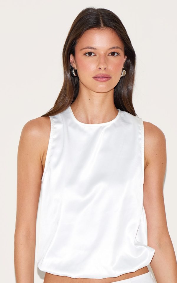 3a6363cf219281c127b294bc0fbdc1b99967c1ad_CNM2401_4_white_satin_bubble_hem_top