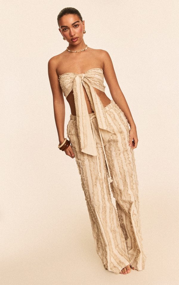 3a93fac893edb0658bf08c504b616a7b5a8c75ff_CNM6712_2_stone_frayed_linen_look_multiway_beach_top