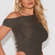 3ae3f7bbb6d7ec6c8d460e8bfd9d23e759631f5a_CNH9711_4_khaki_soft_touch_sleeveless_asymmetric_hem_top