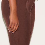 3b4ae7e0925edae19deea1c8d4792f6a6b797fad_CNL8363_4_chocolate_brown_contrast_velvet_mini_bow_detail_capris