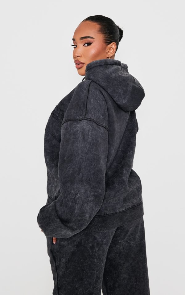 3b8699a47cbedd013cd9c2b68578dbe0a1027e1f_CNK6199_2_shape_black_embroidery_washed_zip_through_hoodie