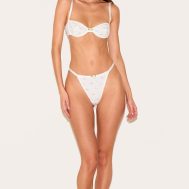 3ba4027bbfb11be7a600534d0135bd52fbd2f116_CNM4304_3_white_ribbed_jersey_floral_underwired_lingerie_set
