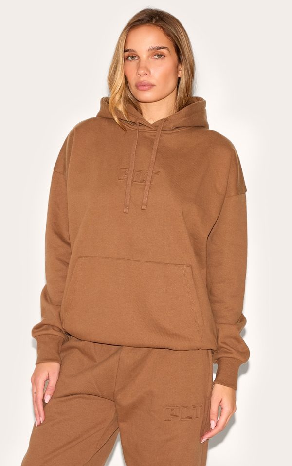 3ba9eae2355c159cbaedddf0a92dacc03f32f166_CNM4818_1_taupe_prettylittlething_premium_embossed_oversized_hoodie