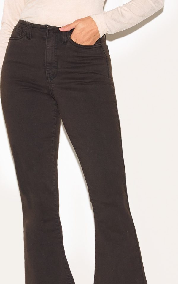 3bc561f1abd2f26833023ebebc48b2a0d96b9cb7_CNL6634_4_dark_chocolate_low_rise_invisible_waistband_stretch_flares