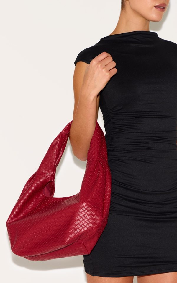 3bf2d1f419b73cd68c089fe07778ab4bba9da62c_CNM0693_5_burgundy_weave_slouchy_tote_bag
