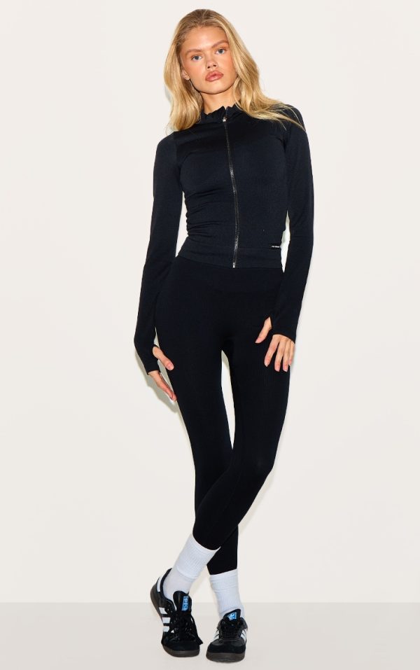 3bfe0447c14c15c8efd4e58de74c059b155b4bd2_CMN8060_3_black_seamless_rib_detail_jacket