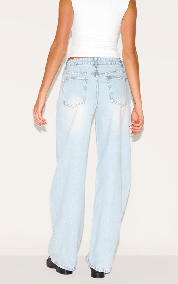3c109d44830d3454de0293d73bd1c485314f39ad_CNM4759_3_light_blue_wash_seam_detail_barrel_jean