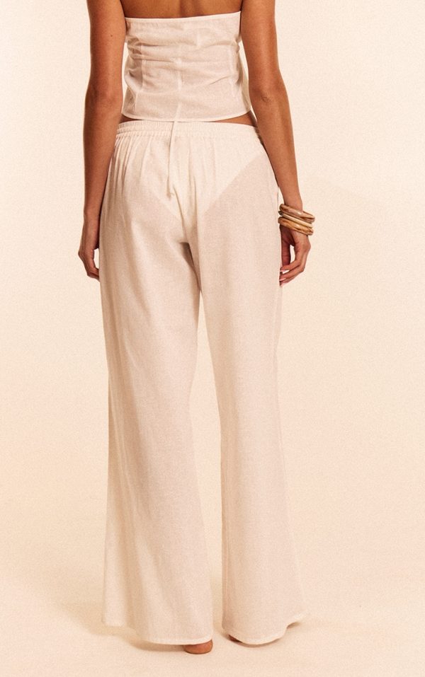 3c5782e337dc34e333d28224e283e4b14ba335c8_CNL9862_3_white_textured_woven_wide_leg_beach_trouser