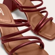 3ca9ef3b948ab80371431bad2422cff1e22b322b_CNL3391_4_burgundy_pu_square_toe_strappy_block_heel_mules