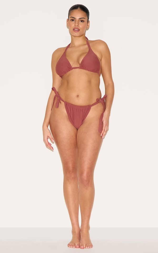 3d22534b1707bd60717f46576e8b36f4de1dd595_CNM2742_3_plus_rust_basic_triangle_bikini_top