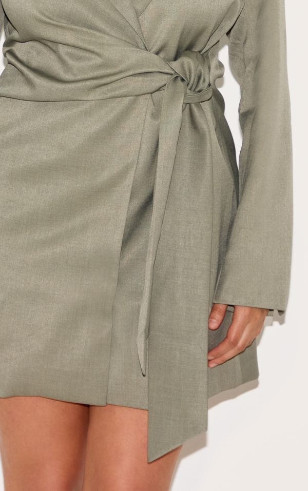 3d444067af7684246659add738492120e6e1b886_CNL9955_4_plus_grey_woven_bazer_side_tie_mini_dress