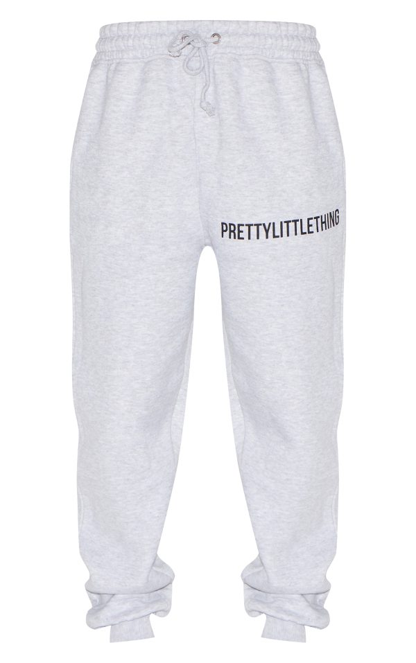 3d52571c1872d01d1d90b8fd31cce5c78ee6023d_CNI1898_5_prettylittlething_petite_ash_grey_high_waist_cuffed_joggers