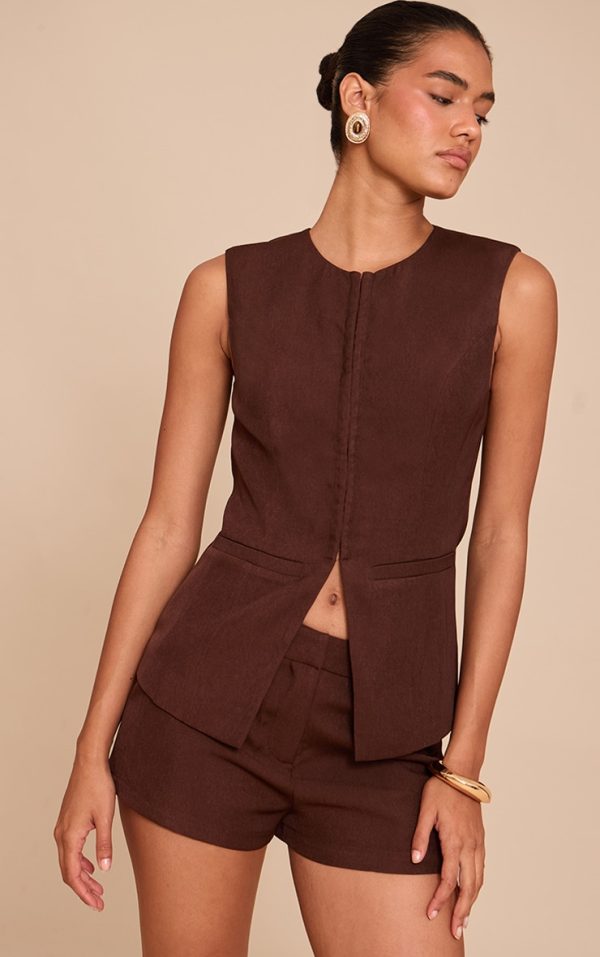 3e2f83383715f898252b059cab7739e92210c648_CNM6121_1_dark_brown_pocket_detail_short