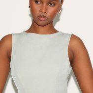 3e4a4e5e5d000ccdab3264878e51036d7882af51_CNM1904_4_khaki_woven_sleeveless_long_top