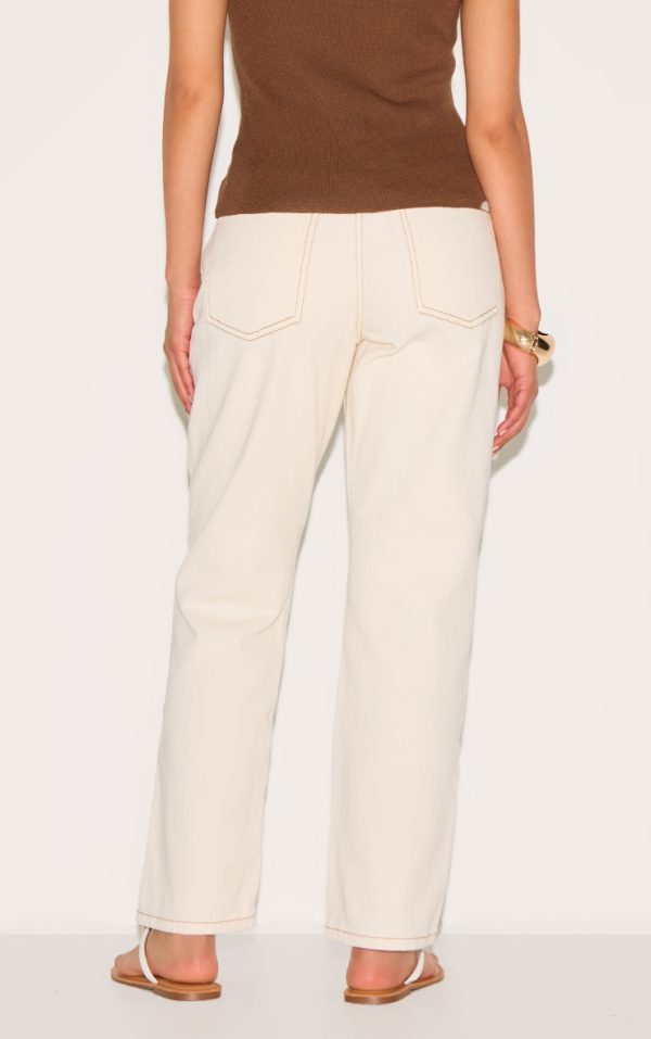 3e8fc80bd8452ec482ca4fed92e1ddcf8eaeafd8_CNM5494_3_prettylittlething_petite_ecru_high_waist_straight_leg_jeans