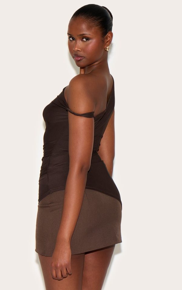 3eebb76cada1fca84cc74468aa9de6fc562d76d7_CNM4272_2_deep_chocolate_ruched_detail_asymmetric_slinky_long_top