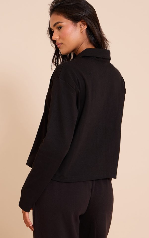 3f328d23ced7c8544790ef13e004b1fa7a788737_CNM9655_2_black_cropped_boxy_collared_sweat