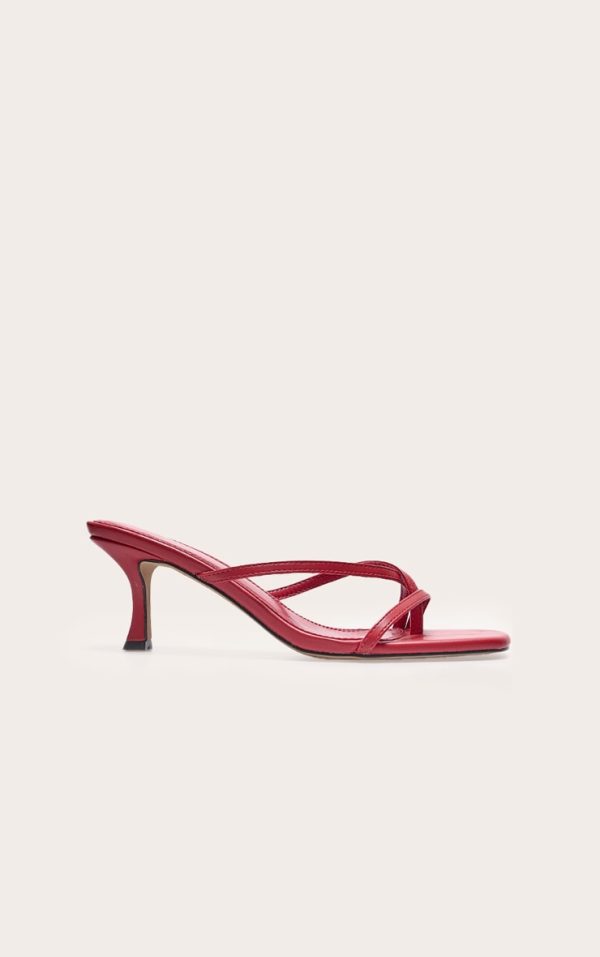 3fa6edf7e9a53d784bfc601d9e50aab0b8142d41_CNL8081_1_red_pu_square_toe_strappy_toe_thong_mid_stiletto_heeled_mules