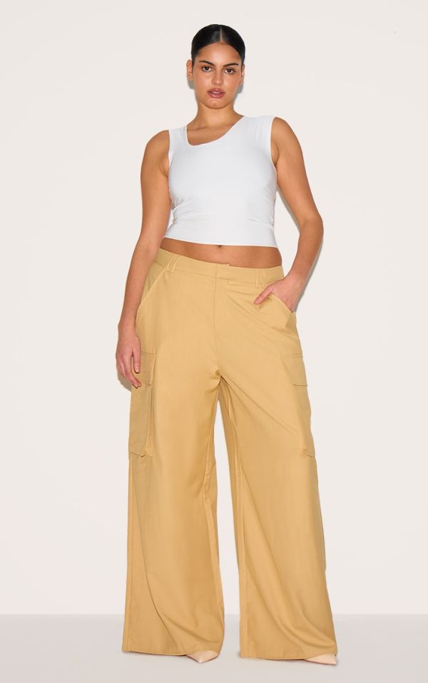 3fe0e2ae76d914b3b23c5bbfc51a08d2ca3e1c98_CNL9931_1_plus_butterscotch_woven_pocket_detail_straight_leg_trousers-1