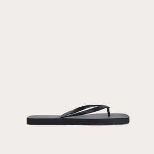 Black Havaianas Top Flip Flops