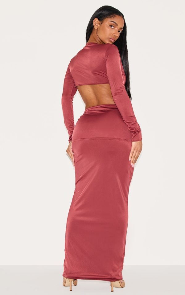 40ddb76719e8014d0cabb7ce3f8427dcf9f57218_CNL2068_2_shape_burgundy_deep_plunge_open_back_maxi_dress