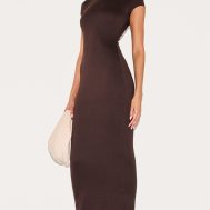 41500d90b70b743d0690deffbde9b8e7ff719944_CNM3149_3_chocolate_double_contour_boat_neck_maxi_dress