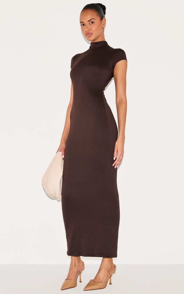 41500d90b70b743d0690deffbde9b8e7ff719944_CNM3149_3_chocolate_double_contour_boat_neck_maxi_dress