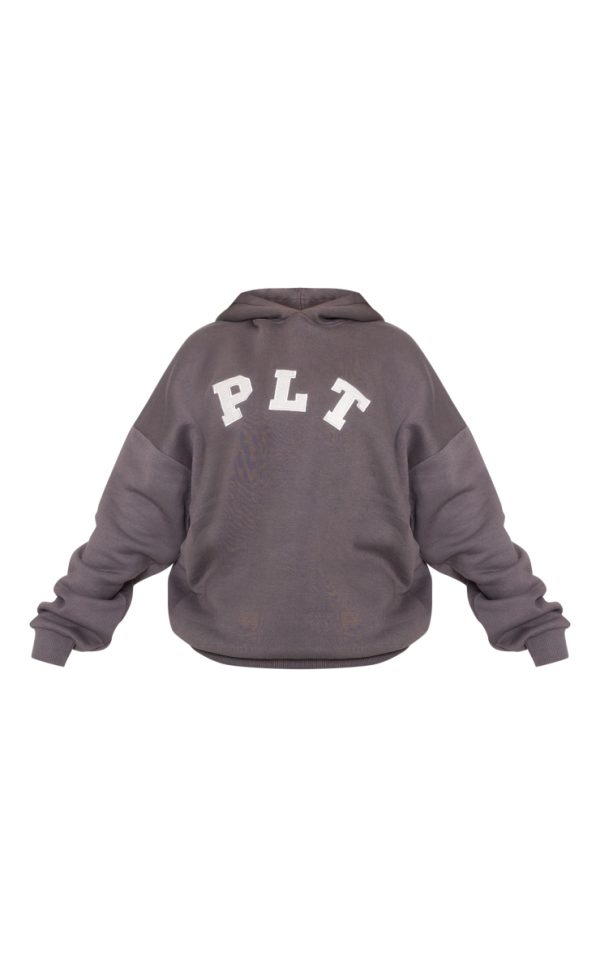 41c171431cf0b3e5f91a98d201224d68f9a98cea_CNI1458_5_prettylittlething_charcoal_logo_oversized_hoodie