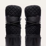 4271bd8c8d3c6a11f77ea5fbd6f44f2a080b791b_CNI9161_3_moon_boot_black_icon_quilt_boots