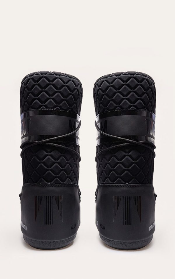 4271bd8c8d3c6a11f77ea5fbd6f44f2a080b791b_CNI9161_3_moon_boot_black_icon_quilt_boots