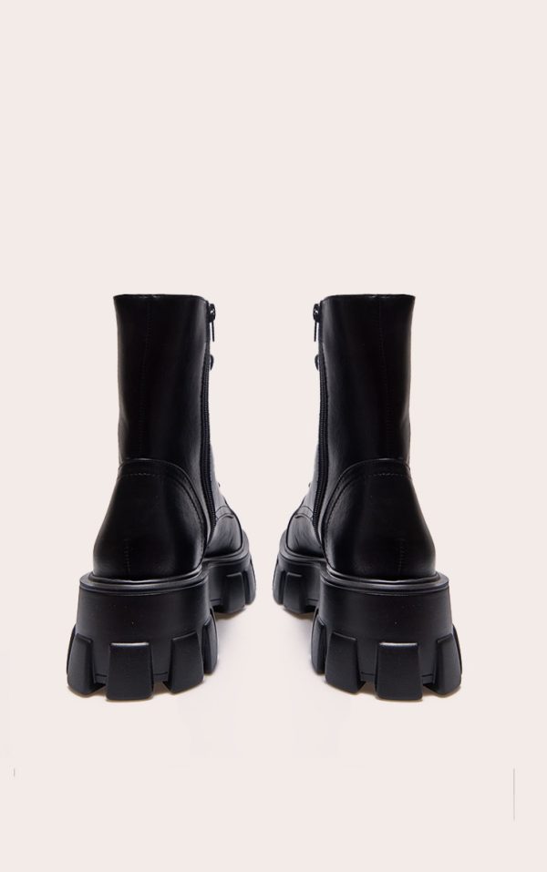 427de27d9633ef09085d83cf866382d5e812ac8c_CMK1514_3_black_lace_up_extreme_cleated_sole_hiker_boots