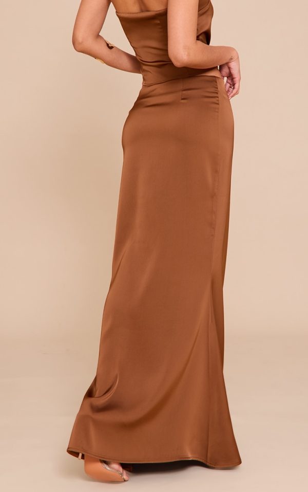 42d42af55533b6c78708f17bf3c55040cfdf4907_CNM6127_3_chocolate_satin_mid_rise_maxi_skirt