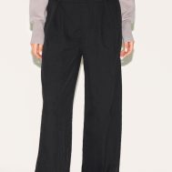 43222196bdaa50b85f94a21aa9946574d2bd1171_CNM0527_2_black_adjustable_waist_tailored_trousers