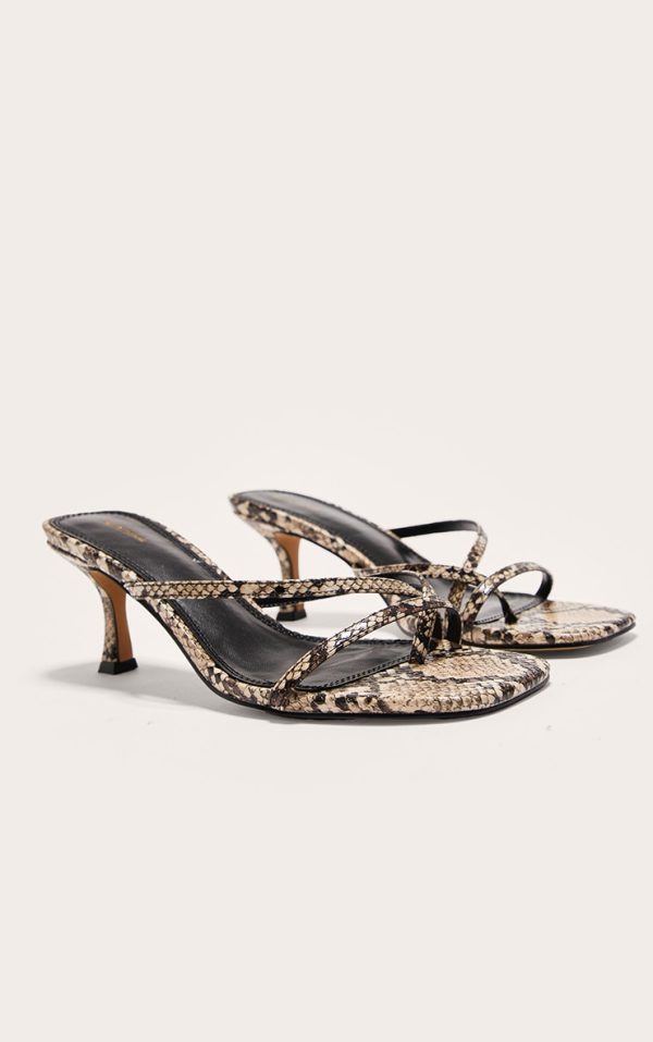 43486b3ca945d95dde316cce3fc1a578f55dcf71_CNL4005_2_snake_pu_square_toe_strappy_toe_thong_mid_stiletto_heeled_mules