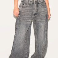 447ccfb7c29312580f2f66cad18da8d5146099be_CNL5673_2_petite_washed_grey_denim_side_pleated_detail_wide_leg_jeans