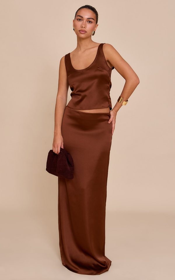 44c20d21339ee8528811ee94f495e3a87080c253_CNM8890_4_chocolate_satin_mid_waist_maxi_skirt