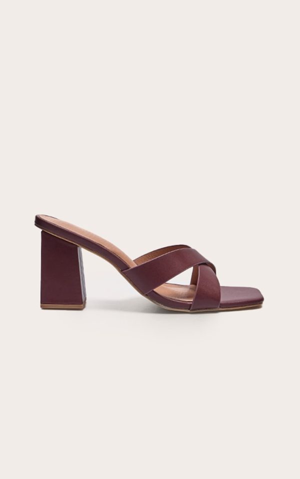 45301097be47b99e9713bd6cdc466b2bebc003b7_CNL3565_1_burgundy_pu_cross_strap_block_heeled_mules