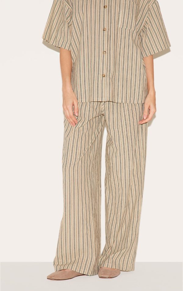 45fe3105636d7229caa0e3d08c6eef69da40cc4c_CNL9428_2_green_pinstripe_drawstring_straight_leg_trousers