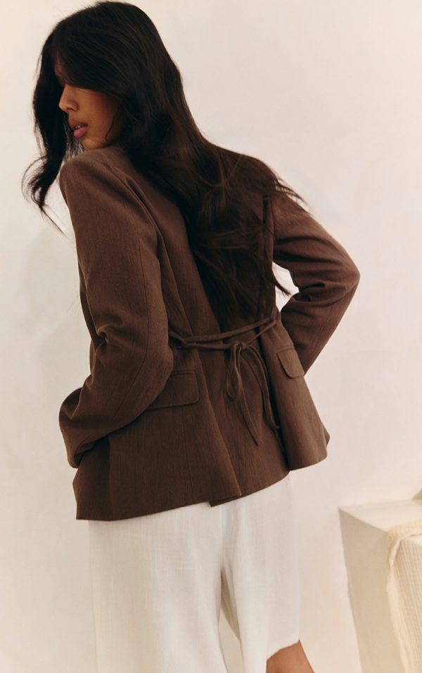 4694d6e598216ec14f59eb3347e5d94a7bf7671d_CNM2945_4_mocha_linen_look_tie_waist_blazer