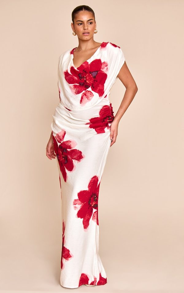 475f46115a4d9c9870ca4a1e566ed5a623485cc9_CNM8244_1_plus_red_printed_extreme_cowl_ruched_detail_maxi_dress