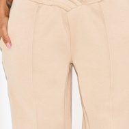 47c88922936f4e5c3c85c89d1942dc8f6be50681_CNM1971_4_shape_cream_v_waist_pin_tuck_wide_leg_joggers