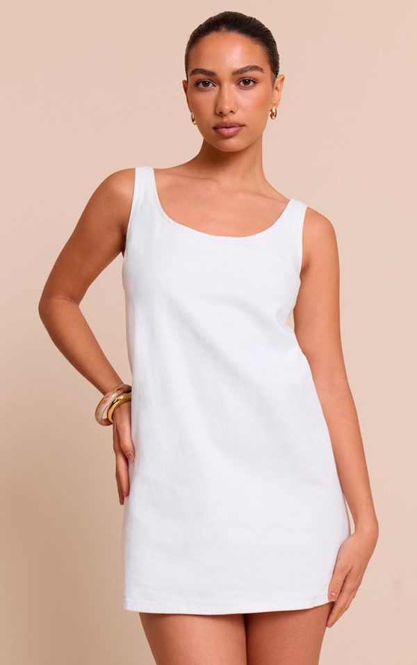 48164e0b36f7e092f80bce1f263152ec13246565_CNM6026_1_white_a_line_shift_denim_mini_dress